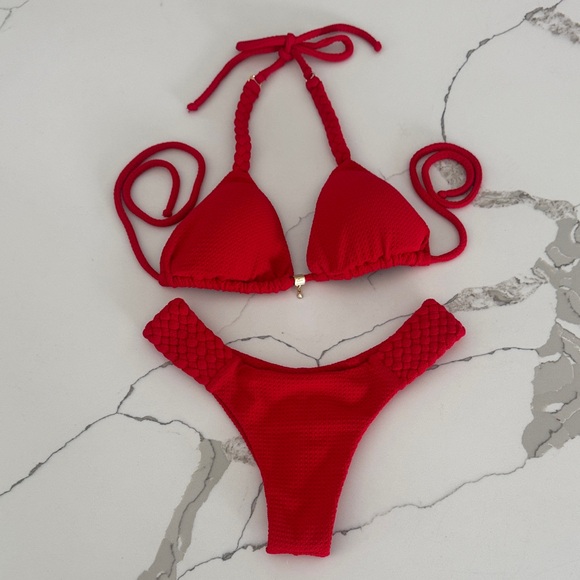 Oceano Fuego  Red Bikini - Picture 1 of 7